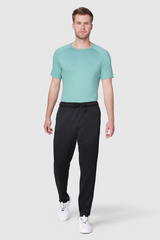 FWD Men's Core Outdoor Tapered Jogger