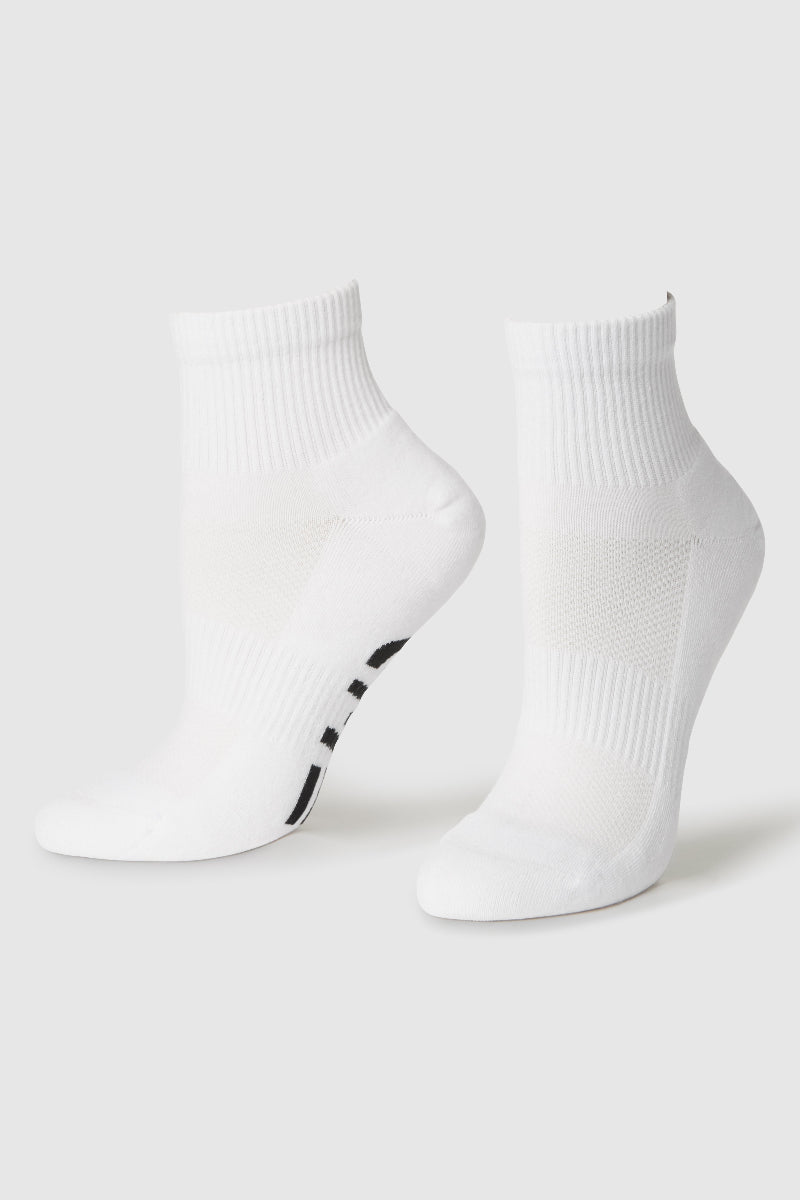 Womens 100% Cotton Cushioned Ankle Socks, Athletic Quarter Mini Crew Socks. At Women's Clothing Store
