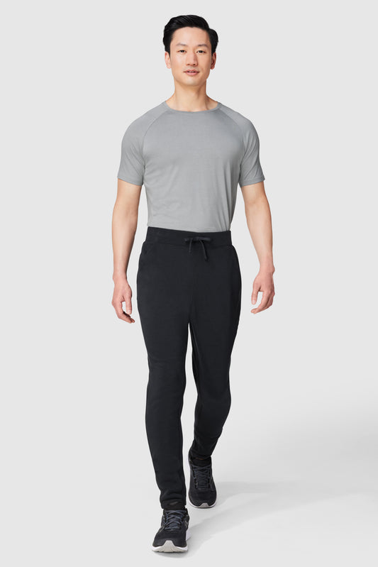 FWD Men's Core SW All Year Jogger