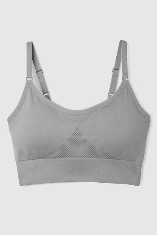 Trinity Sports Bra Grey, Seamless fabric Elastic fabric for optimal  freedom of movement Firm ribbed supportband Removable padding Medium  support Racer back