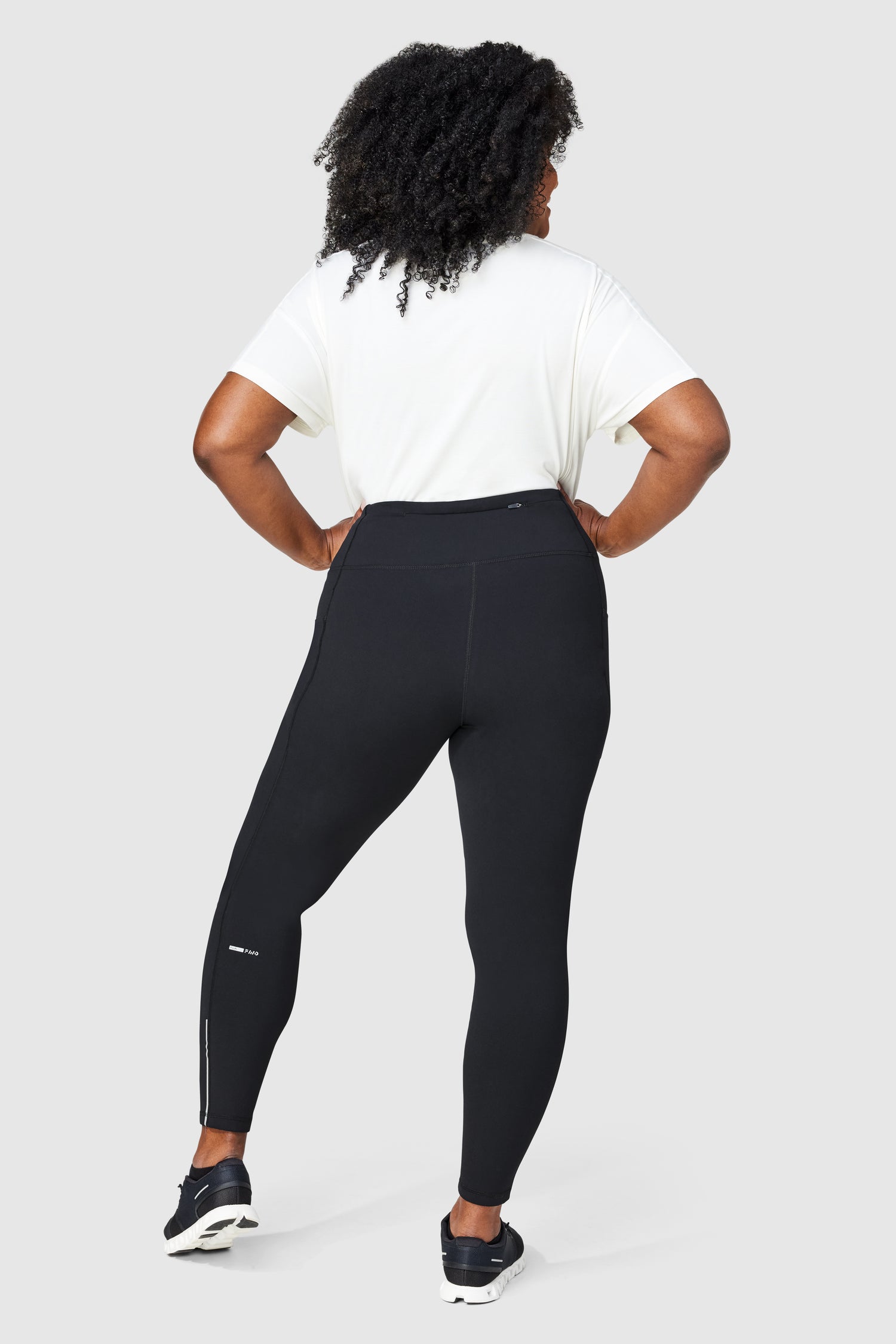 New sportswear: a Christmas Linden and two types of leggings
